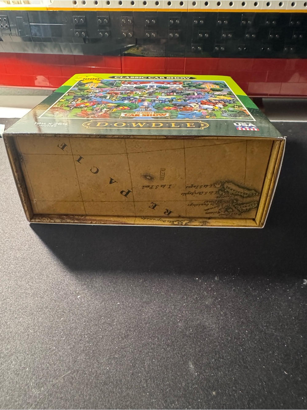 Dowdle Classic Car Show 1,000-Piece Jigsaw Puzzle - Picture 3 of 6